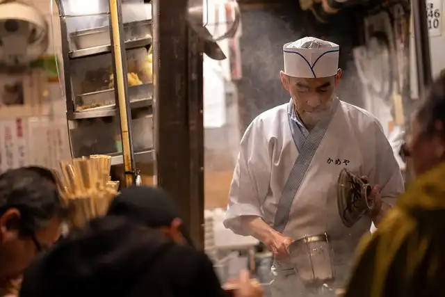 LA’s Best Late-Night Eats: Restaurants & Dining Guide