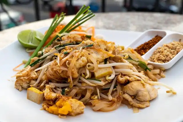 Mae Malai: From Street Food to Michelin-Recommended Thai Restaurant