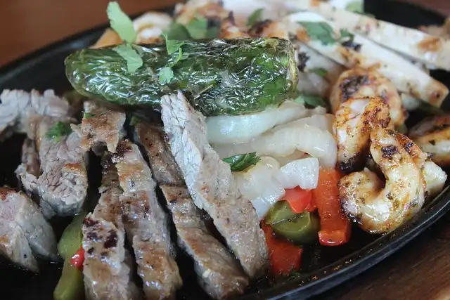 Mariscos El Tambo: Compton’s Nayarit Seafood Gem